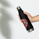 stainless-steel-water-bottle-black-17-oz-left-678b5a4f17800.jpg Gourde eau coeur à offrir
