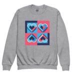 youth-crew-neck-sweatshirt-sport-grey-front-679daf237a18d.jpg idée cadeau : offrez un sweatshirt à motif coeur rose et bleu